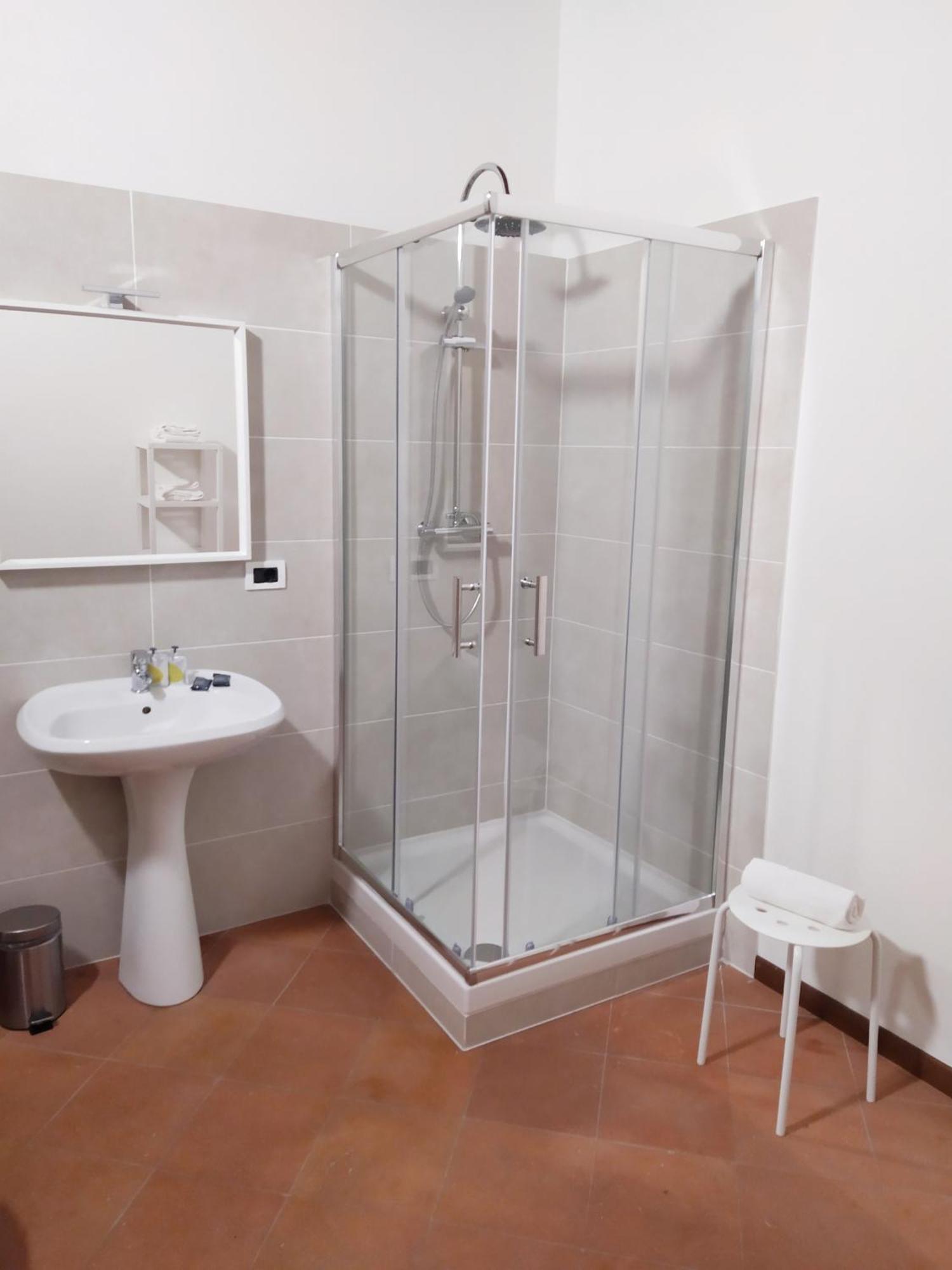 Carducci 49 Hotel Mantova Room photo